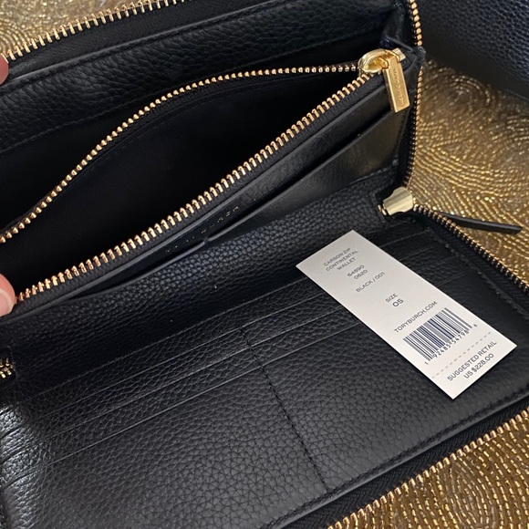 Brand new 🏷Tory Burch Carson tote and wallet🕶🌹 - Picture 15 of 16